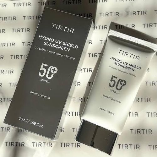TIRTIR – Hydro UV Shield Sunscreen