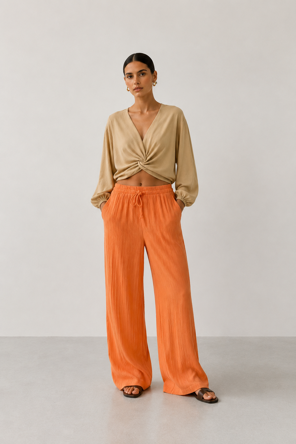 Blusa Cruzada para Mujer con Escote en V | Manga Larga Abullonada y Diseño Elegante