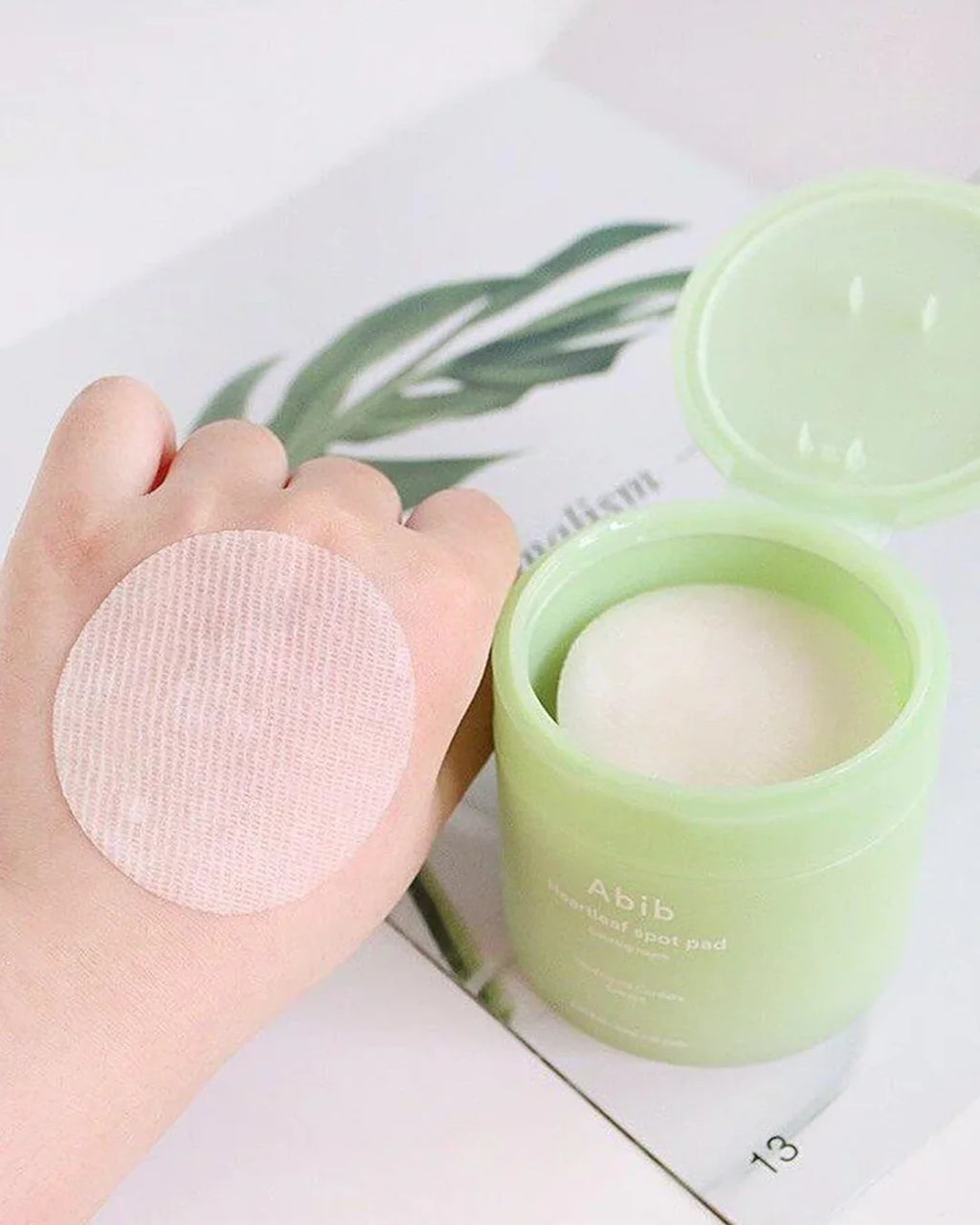 Abib – Heartleaf Spot Pad Calming Touch (80 discos / 150ml) – Almohadillas Calmantes y Refrescantes para el Rostro