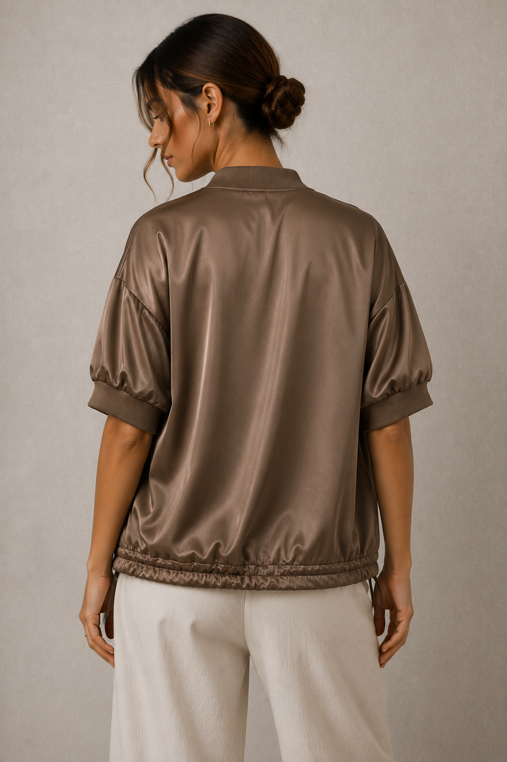 Chaqueta Bomber Satinada para Mujer con Cremallera y Cordón Ajustable