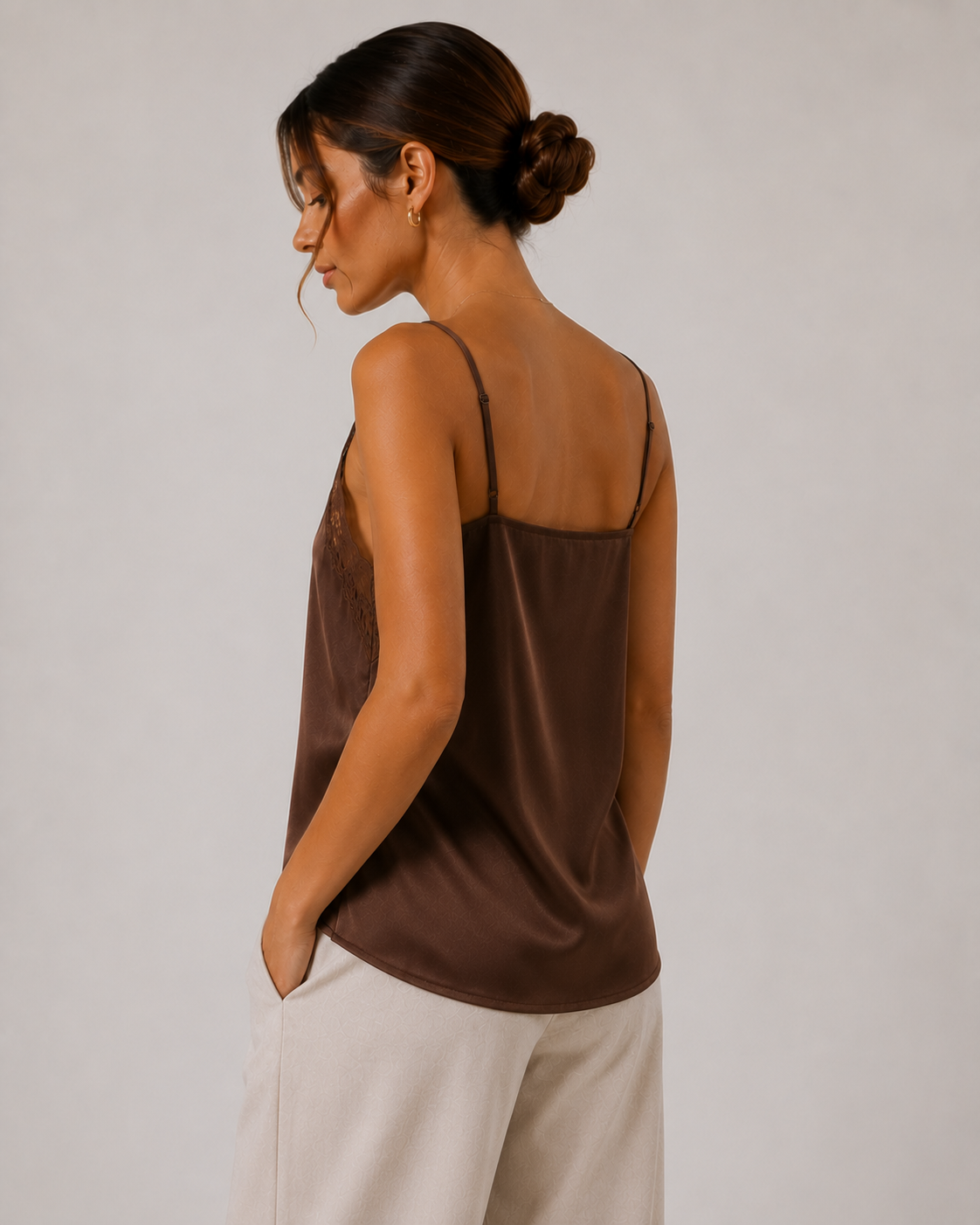 Top Lencero Satinado con Encaje para Mujer