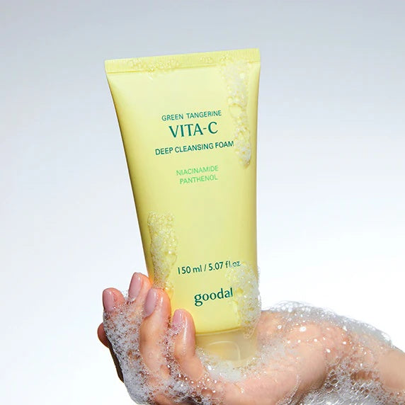 Green Tangerine Vita-C Deep Cleansing Foam 150ml | Espuma Limpiadora Iluminadora con Vitamina C – Cosmética Coreana