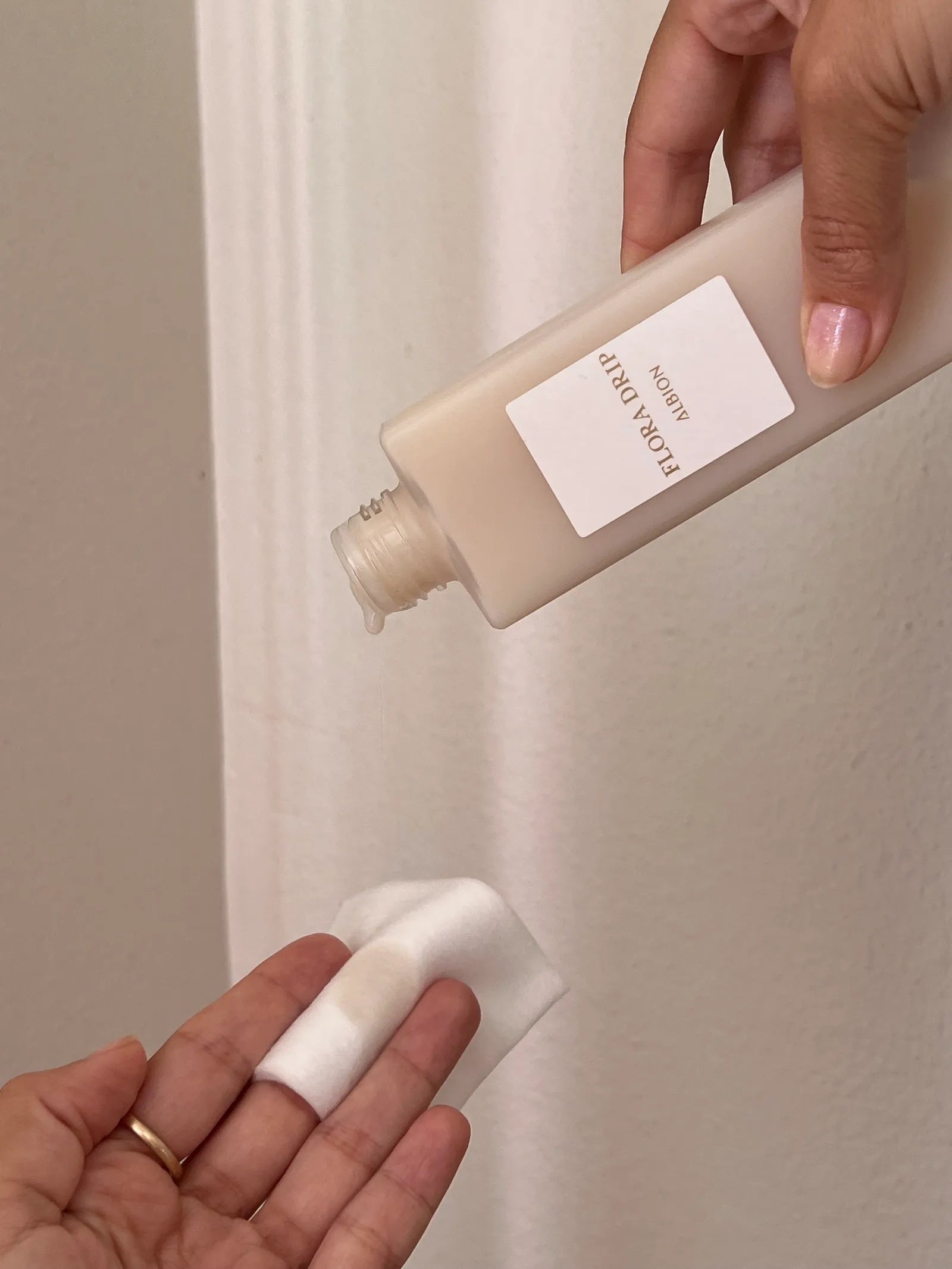 Albion – Flarune Radieux Body Milk (200ml)