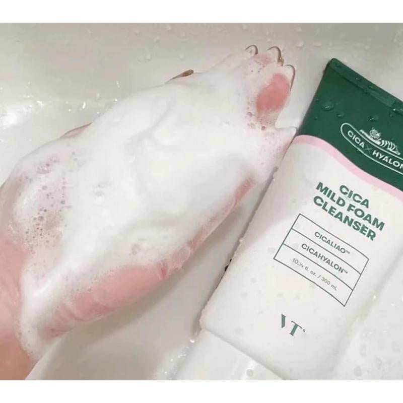 VT Cosmetics – Cica Mild Foam Cleanser Espuma Limpiadora Suave con Centella Asiática (300 ml)