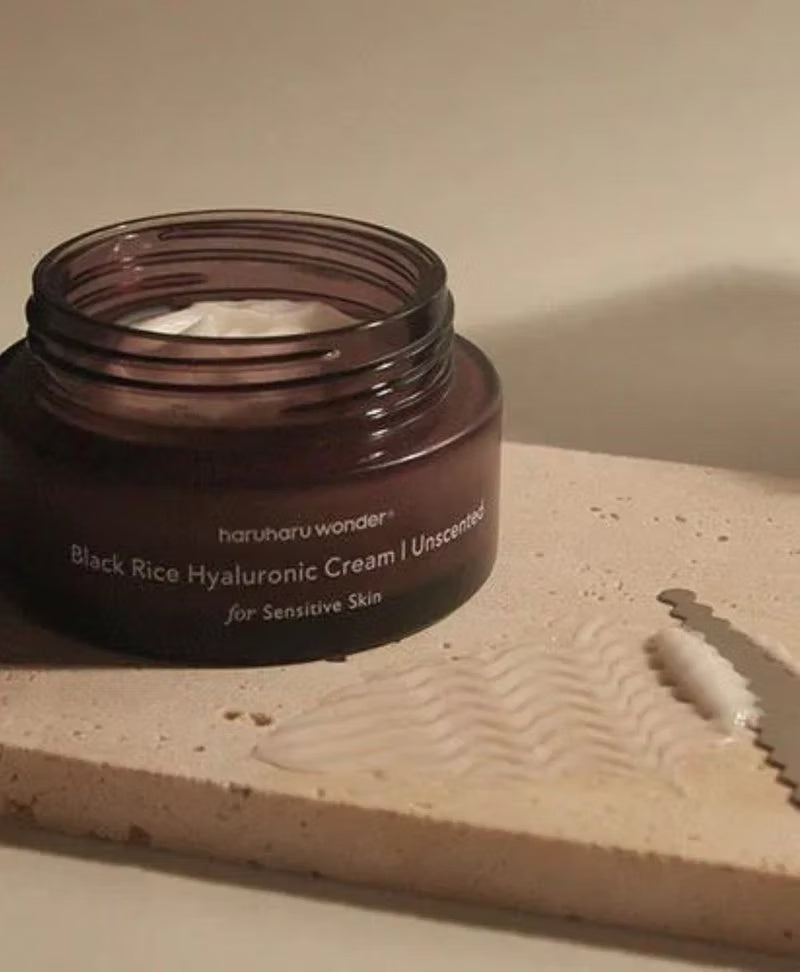 Haruharu Wonder – Crema Hidratante con Arroz Negro y 10 Ácidos Hialurónicos Sin Fragancia (50 ml) – Nutrición y Suavidad