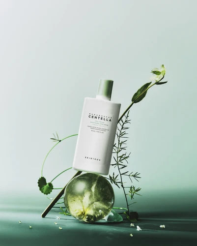 Madagascar Centella Tea-Trica Soothing Sun Milk (50 ml) Protector Solar Calmante para Piel Sensible y Acneica